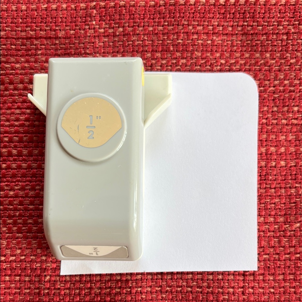 EK Success 1/2” Corner Rounder